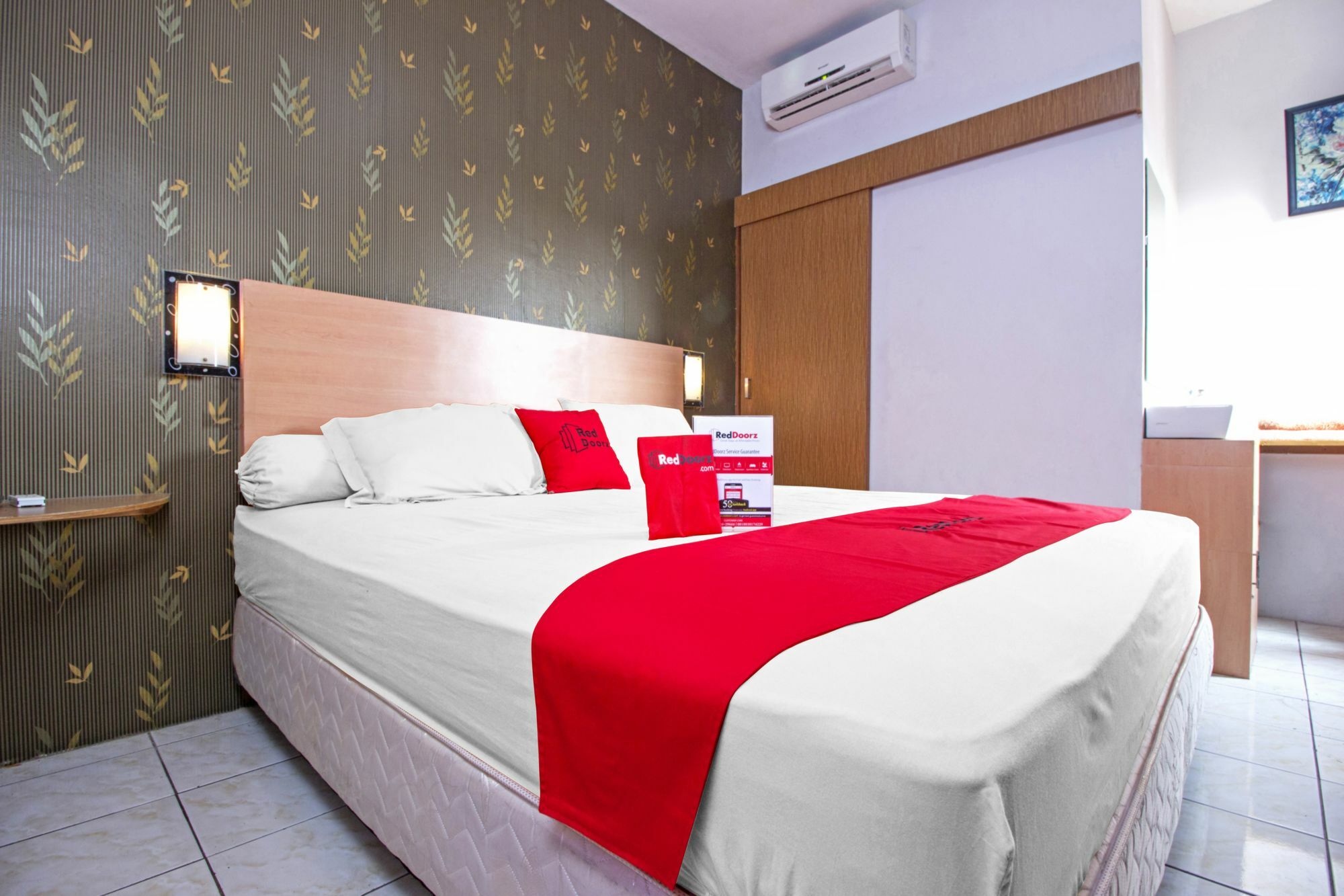 Reddoorz Syariah Near Btc Fashion Mall Bandung Eksteriør billede