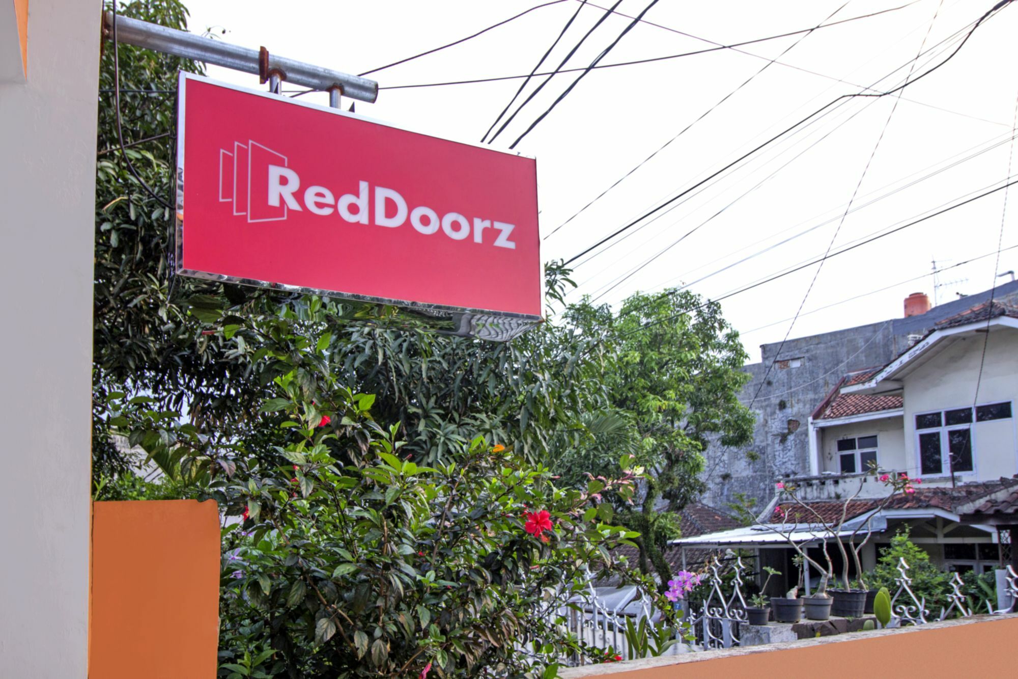 Reddoorz Syariah Near Btc Fashion Mall Bandung Eksteriør billede