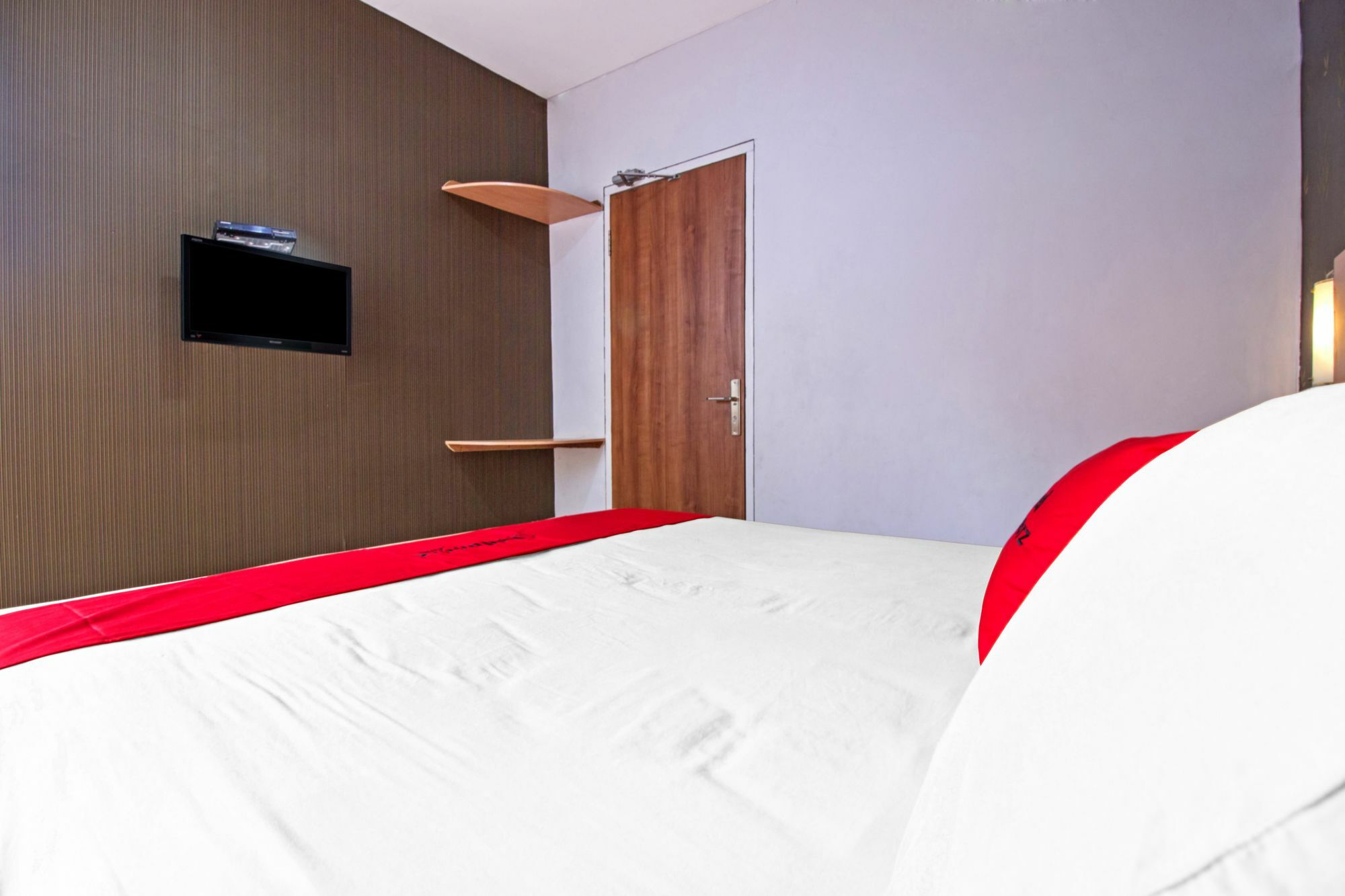 Reddoorz Syariah Near Btc Fashion Mall Bandung Eksteriør billede