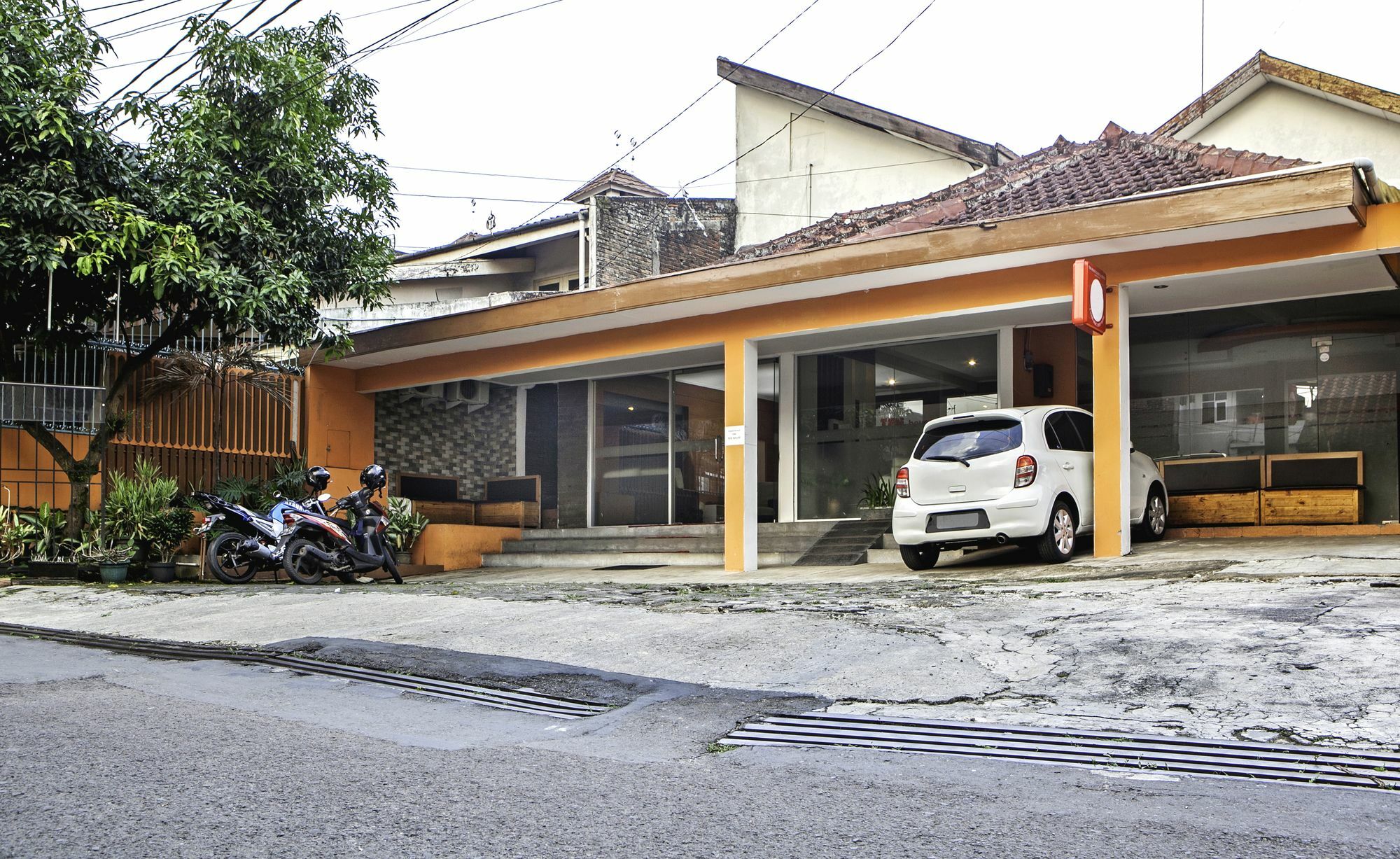 Reddoorz Syariah Near Btc Fashion Mall Bandung Eksteriør billede