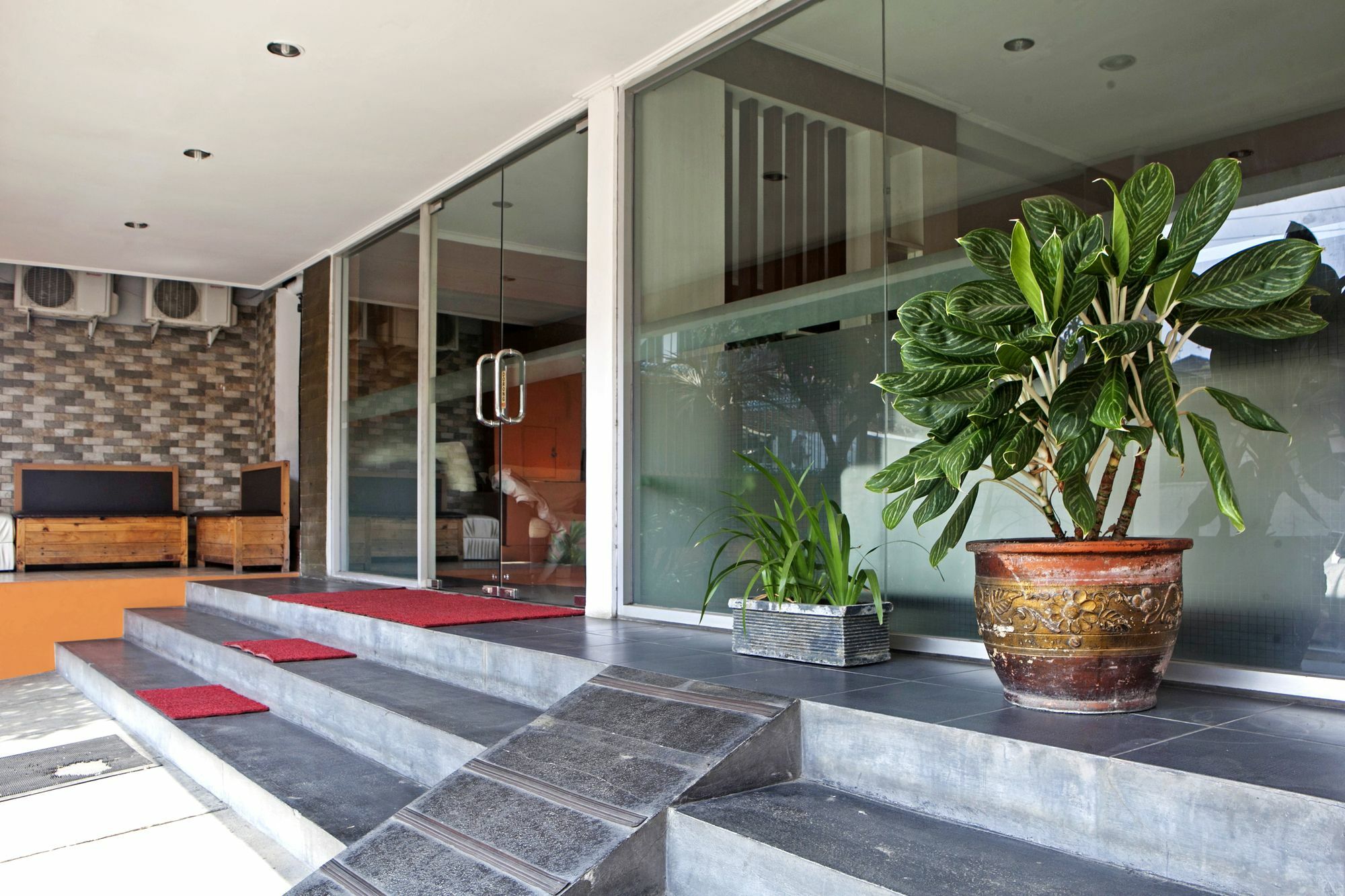 Reddoorz Syariah Near Btc Fashion Mall Bandung Eksteriør billede