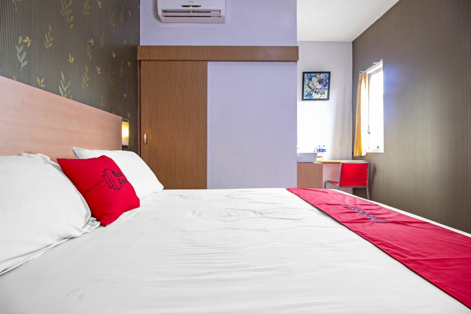 Reddoorz Syariah Near Btc Fashion Mall Bandung Eksteriør billede