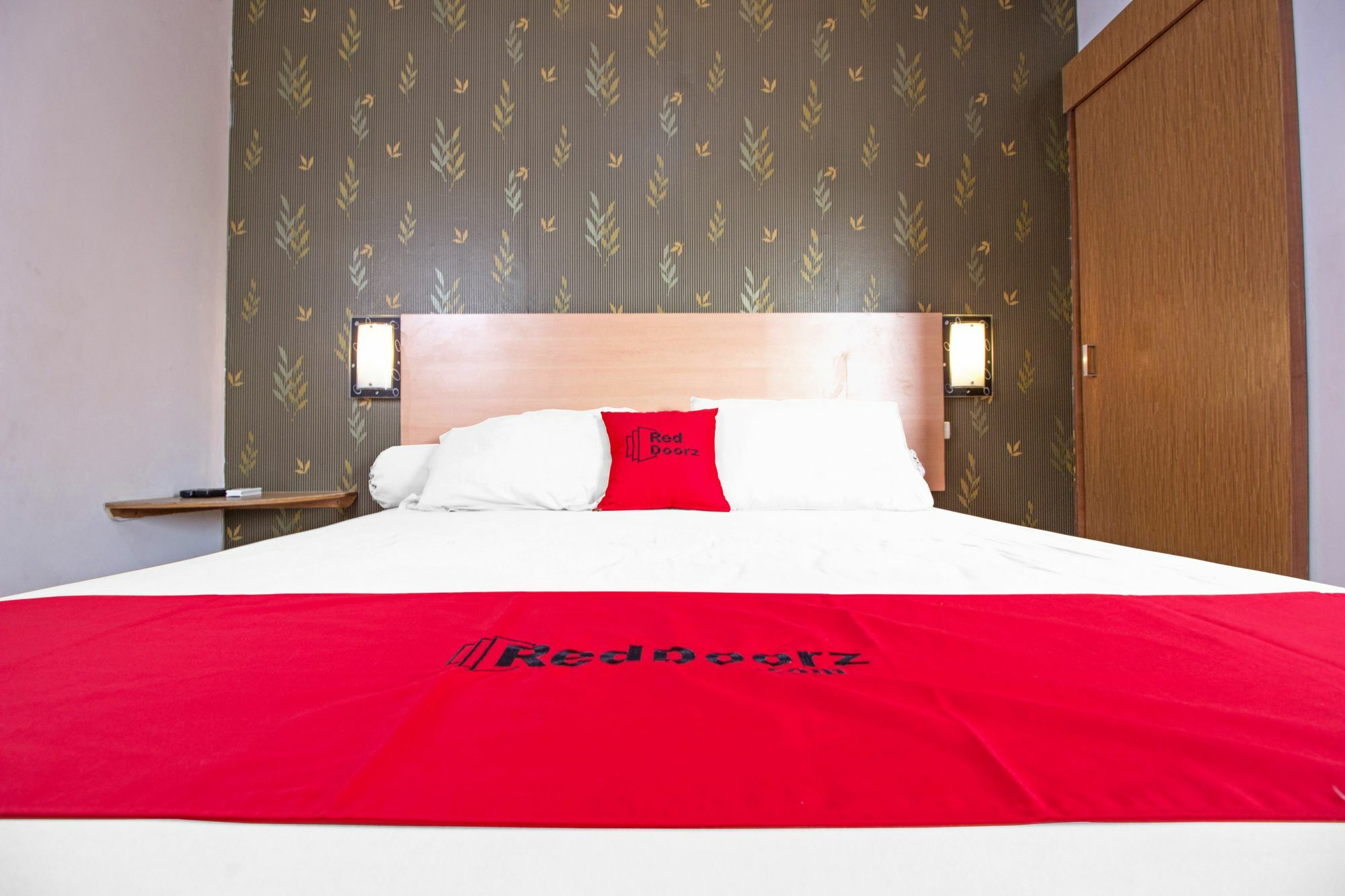 Reddoorz Syariah Near Btc Fashion Mall Bandung Eksteriør billede